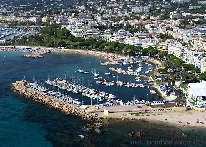 Sunrise & Sunset Palm Beach Croisette